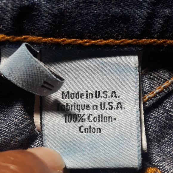 Calvin Klein Side vent Hipster jean short no offer - Picture 9 of 16